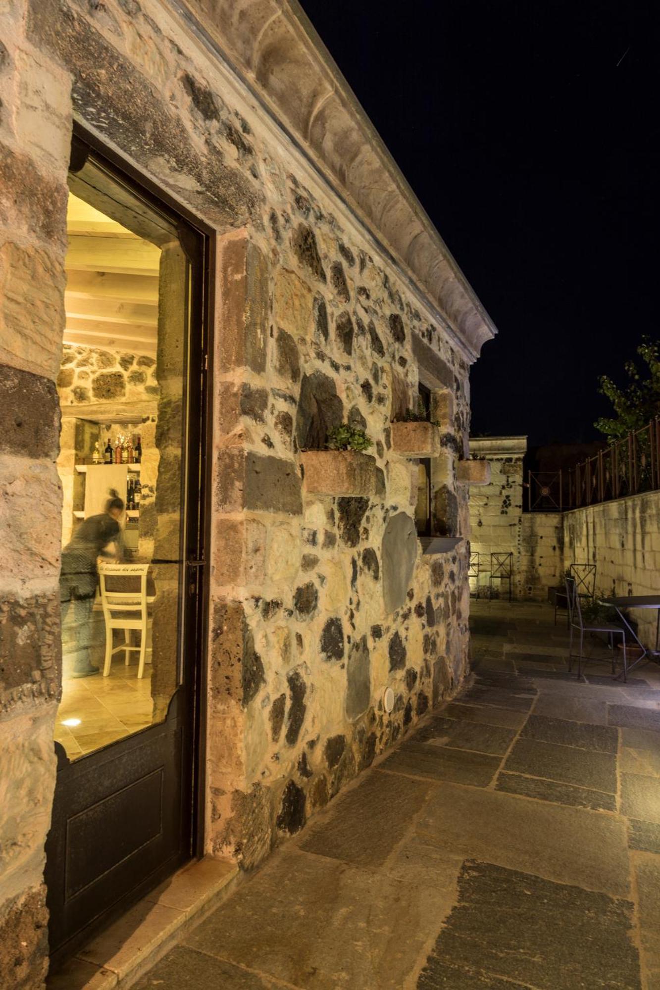 Il Cortiletto Hotel Maison Tresnuraghes Extérieur photo